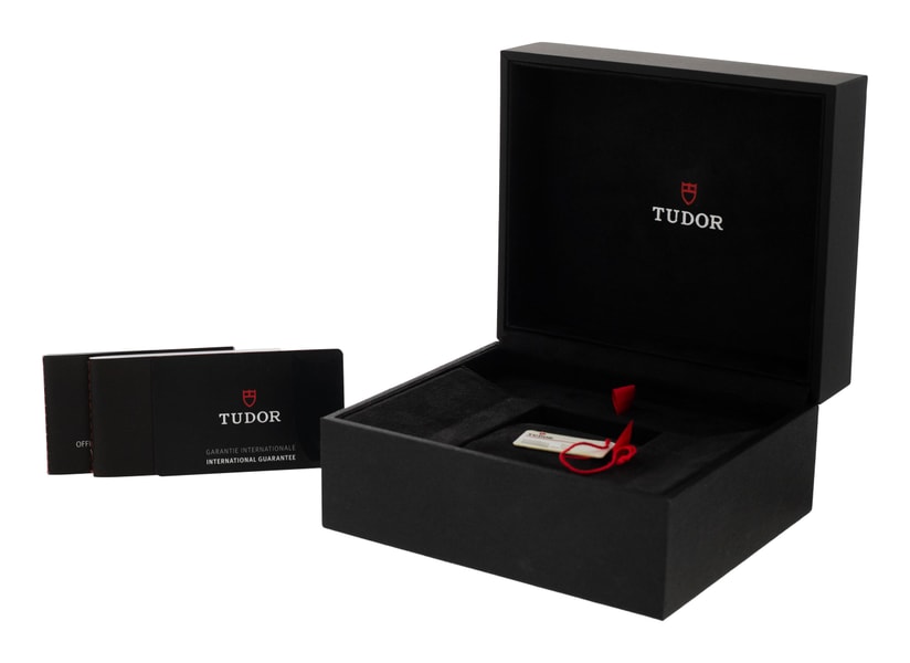 Tudor Black Bay M70150-0001